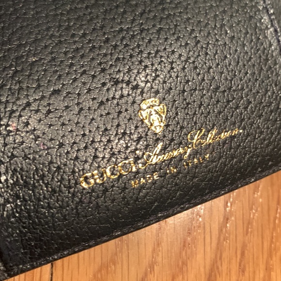 VINTAGE Small Gucci Notepad - Picture 3 of 5